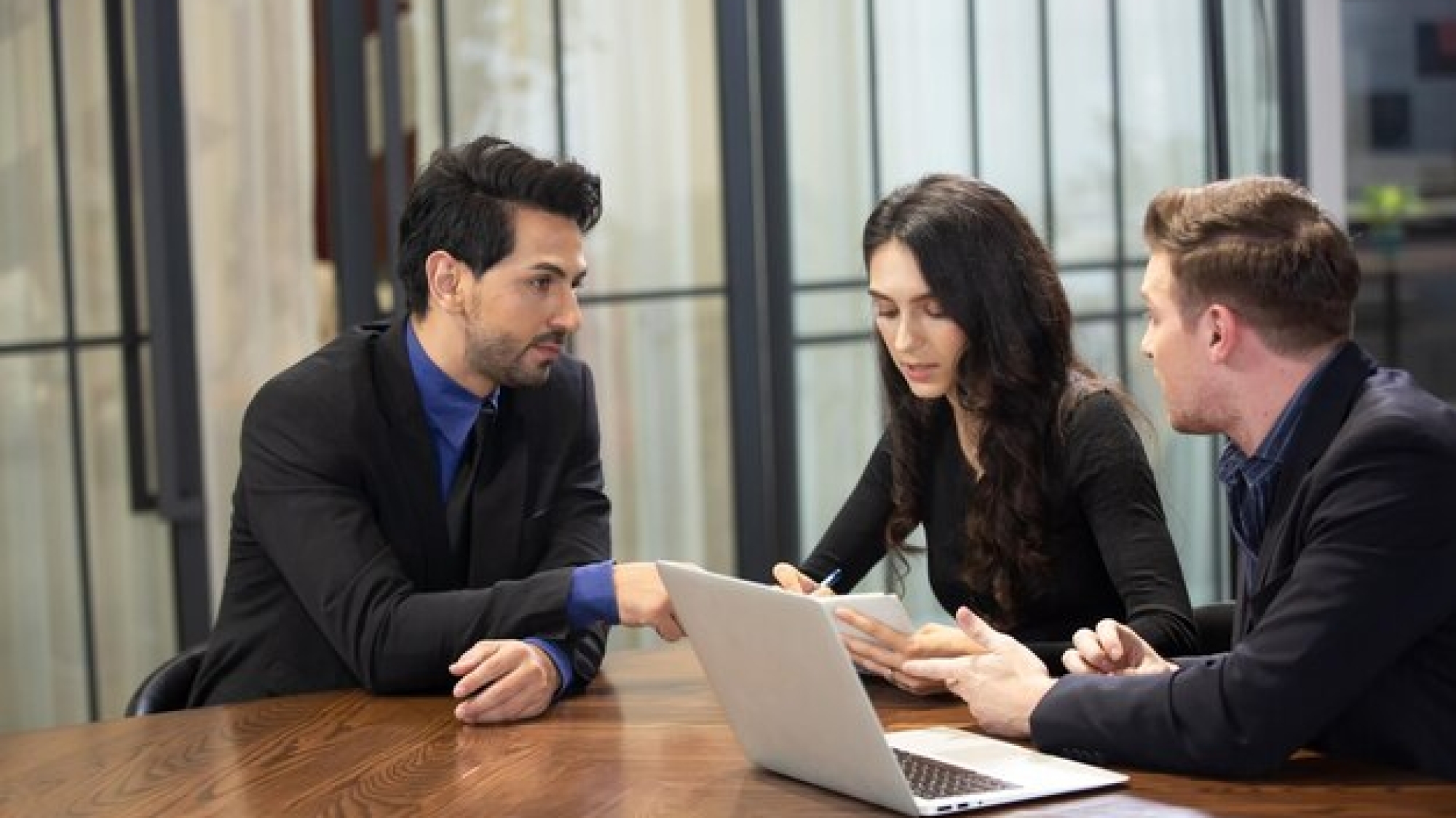 Hire Business Consultants 